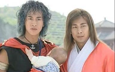 《风云》15年:48岁女一号楚楚至今无人敢娶?女二号一家三口是幸福美满