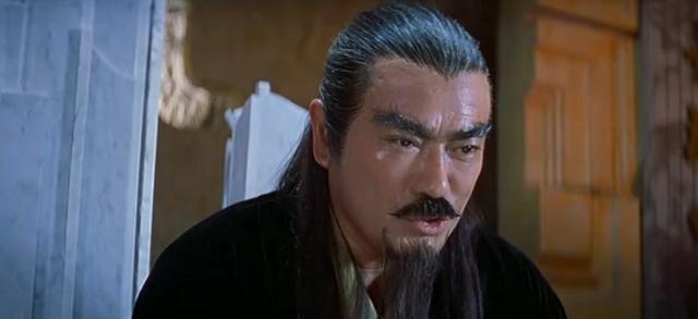 《风云》15年:48岁女一号楚楚至今无人敢娶?女二号一家三口是幸福美满