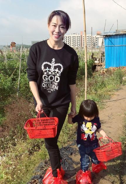 《风云》15年:48岁女一号楚楚至今无人敢娶?女二号一家三口是幸福美满