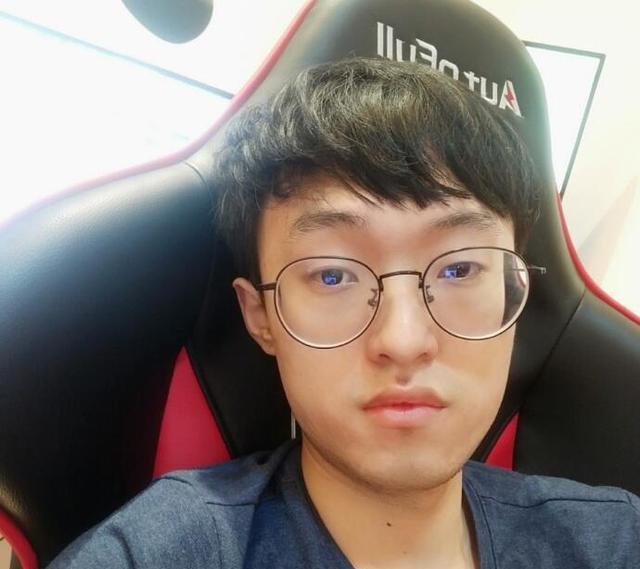 绝地求生大逃杀:有趣又能学到技巧的吃鸡主播-虎牙篇