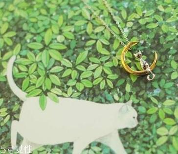 镀金项链对身体有害吗 正常佩戴无需担心 镀金项链对身体有害吗 正常佩戴无需担心