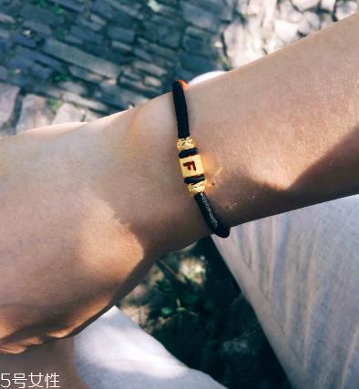 转运珠可以用黑绳吗 以红绳为佳 转运珠可以用黑绳吗 以红绳为佳