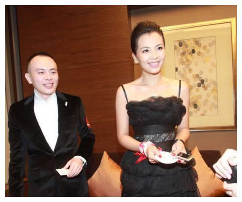 娱乐圈中女高男矮的明星夫妻,王祖蓝甄子丹好矮啊!