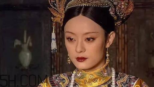 正宫红口红是什么颜色?正宫红口红试色 正宫红口红是什么颜色?正宫红口红试色