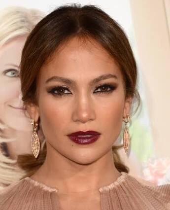 姨妈色口红配什么妆容 姨妈色口红怎么搭配