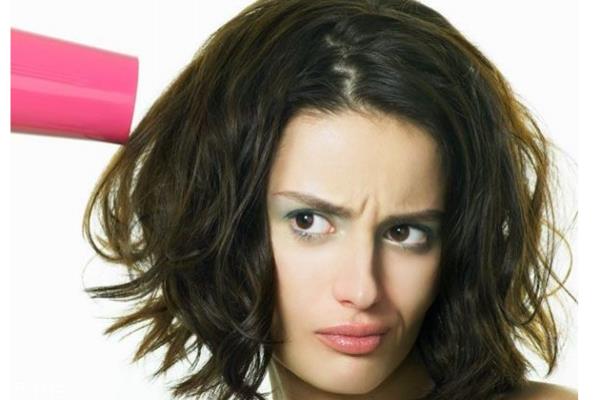 染发后头发干枯毛躁怎么办 染发后头发干枯这样解决 染发后头发干枯毛躁怎么办 染发后头发干枯这样解决