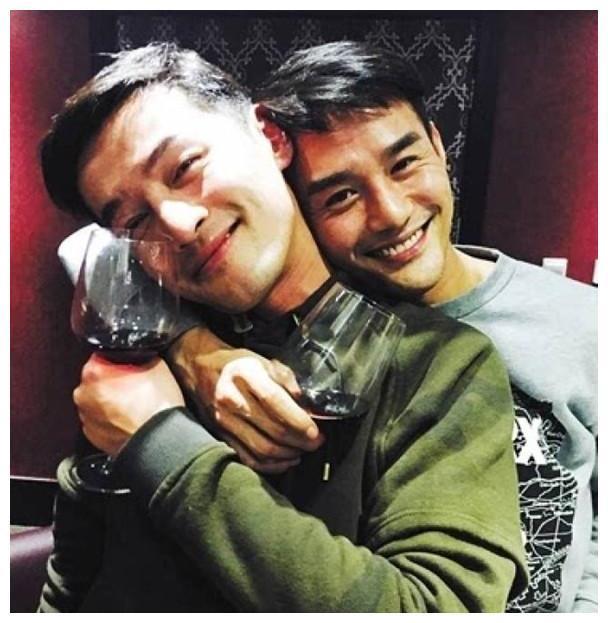 王凯正式“官宣”新恋情？网友：终于在一起了