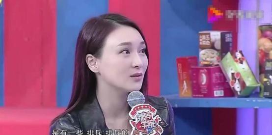 还记得《情深深雨蒙蒙》里的梦萍吗?息影多年的她如今还好吗?