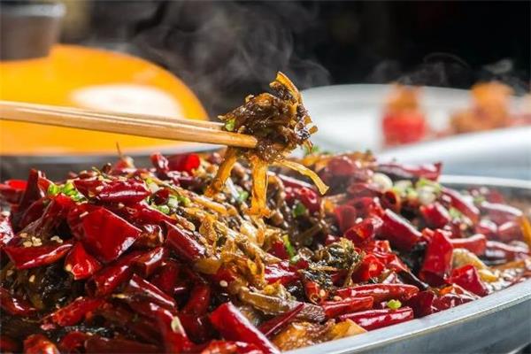 梅干菜可以炒着吃吗 梅干菜可以和什么菜一起炒 梅干菜可以炒着吃吗 梅干菜可以和什么菜一起炒