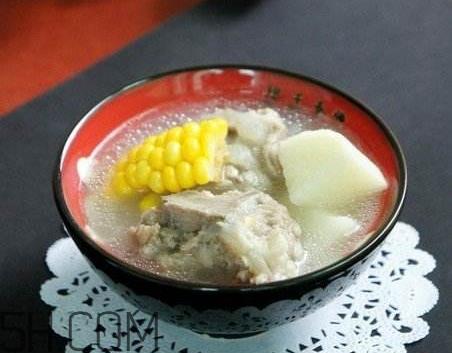 羊排可以炖冬瓜吗 羊排和冬瓜能一起炖吗 羊排可以炖冬瓜吗 羊排和冬瓜能一起炖吗