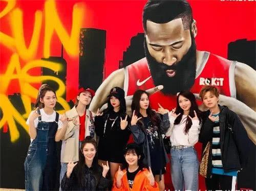 火箭少女现身NBA,吴宣仪杨超越不在,她竟然成了颜值担当?