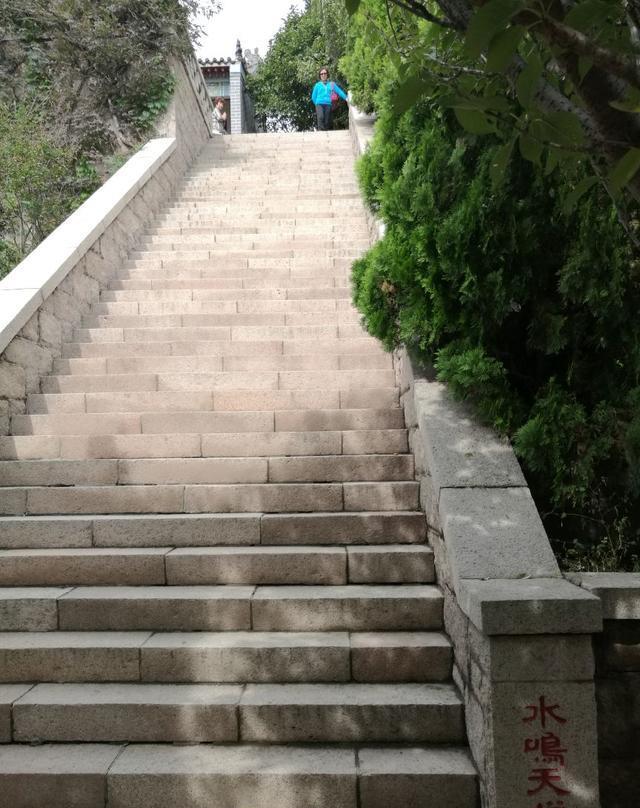 钟灵毓秀,海边仙山------即墨鹤山