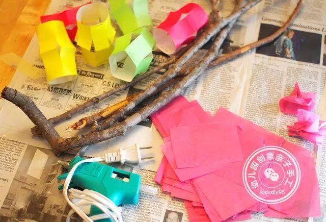 幼儿园新年手工集合:灯笼鞭炮樱花树等,五个教程三岁孩子可学习