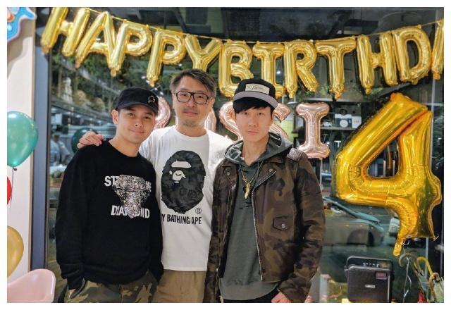 朱一龙被追尾,黄景瑜遭怒吼,追星而已,别让自己成为妖魔!