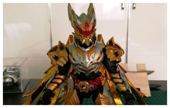 铠甲勇士:黑犀侠的五种形态,其中四种大部分人没见过!