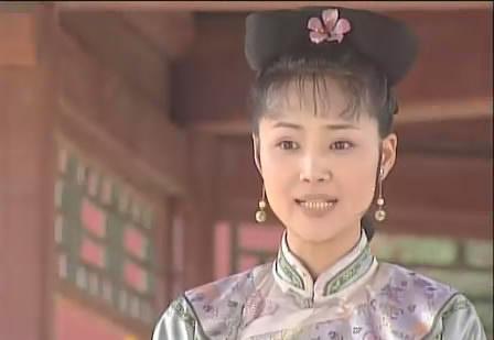 身为帝王却被传出与生母关系不正当的风言风语,并娶了自己亲表妹