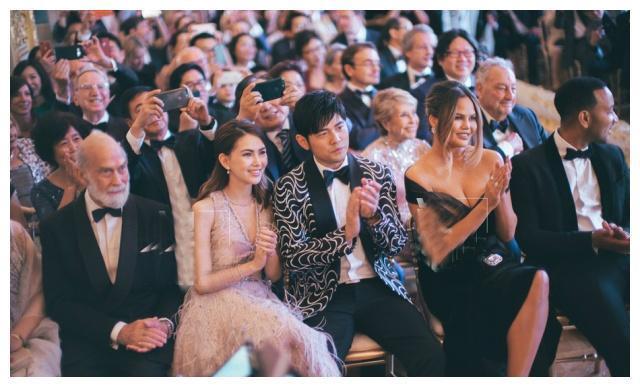 郎朗婚礼现场高清图曝光,混血娇妻气质优雅,婚礼中多个中式环节