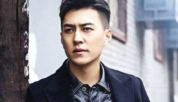 她是靳东初恋,搭档黄磊成名,4岁女儿美貌出众,丈夫身份却成谜