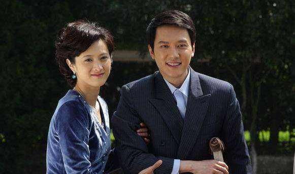 她是靳东初恋,搭档黄磊成名,4岁女儿美貌出众,丈夫身份却成谜