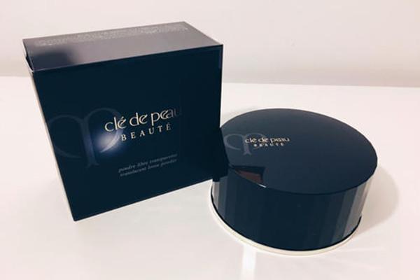 肌肤之钥透亮蜜粉粉质如何 肌肤之钥透亮蜜粉适合什么肤质用 肌肤之钥透亮蜜粉粉质如何 肌肤之钥透亮蜜粉适合什么肤质用