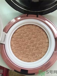 兰芝猫头鹰气垫怎么样?兰芝限量版猫头鹰气垫好用吗? 兰芝猫头鹰气垫怎么样?兰芝限量版猫头鹰气垫好用吗?