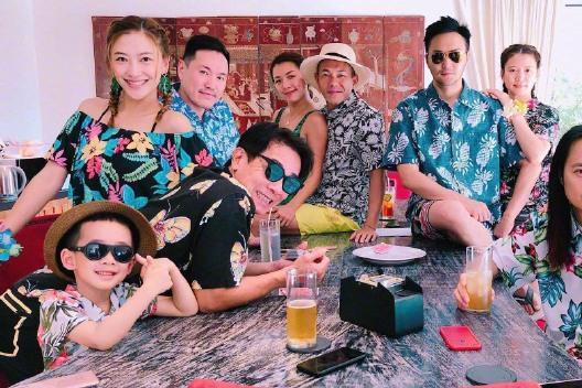 陈小春带Jasper出游,草帽出镜超可爱,杨洋清明节被网友烧纸钱