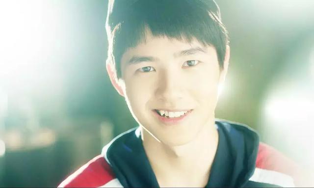 好色:20岁刘昊然9部电影4部电视剧,网友:白龙太惊艳!