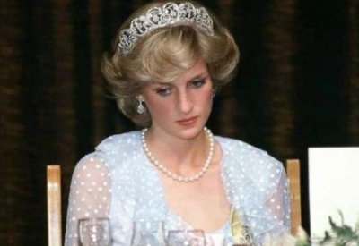 ​有一种深情叫查尔斯：痴恋女神卡米拉35年，步入婚姻却一地鸡毛