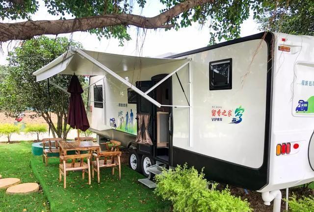 住进花海里的房车，广州百万葵园房车家庭房车亲子游3折，太棒了