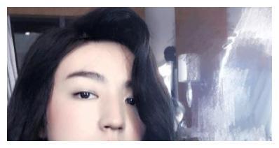 薛之谦女装成热门话题,美艳娇羞,网友:罗志祥女装地位不保