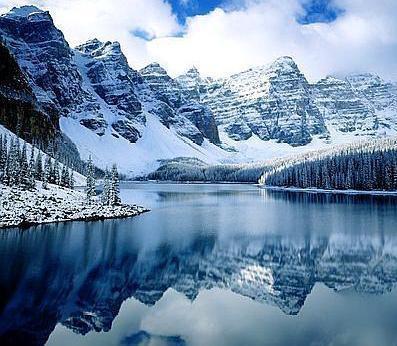 加拿大洛基山脉一生必去的50个地方之一,绝对不可错过