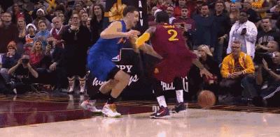 【绝招】不愧是美国加藤鹰!德鲁大叔这变向杀伤力猛男都受不了!