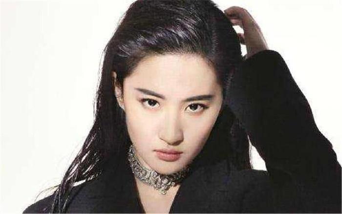 历届北影校花,刘亦菲杨幂上榜,18届的校花你认同吗?