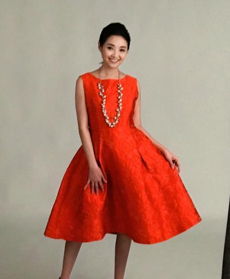 演《西游记》红孩儿走红,曾被袁咏仪横刀夺爱,如今生活幸福美满