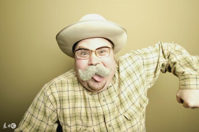 把say uncle翻译成“说叔叔”竟然是错的