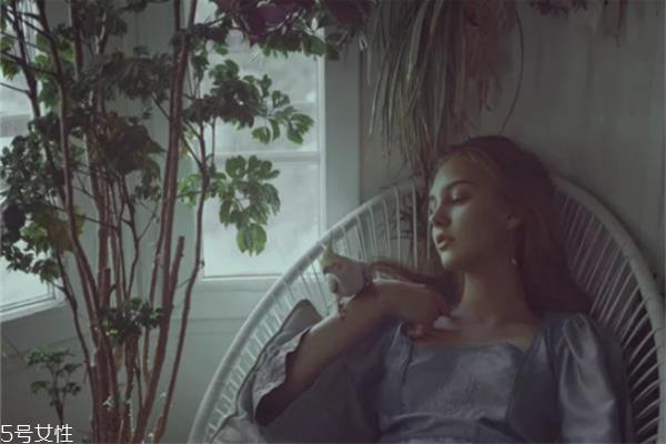 清洁面膜敷久了会怎样 清洁面膜前后注意事项