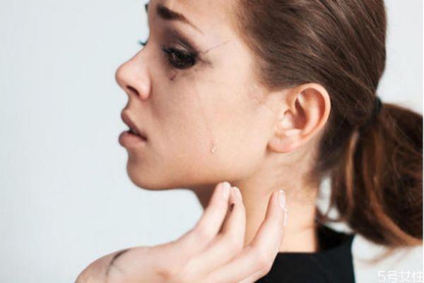 如何收缩鼻翼 收缩鼻翼的办法 如何收缩鼻翼 收缩鼻翼的办法