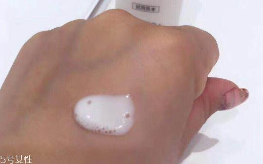 pola维斯美白含酒精吗 宝丽维斯防晒霜新版和旧版区别 pola维斯美白含酒精吗 宝丽维斯防晒霜新版和旧版区别