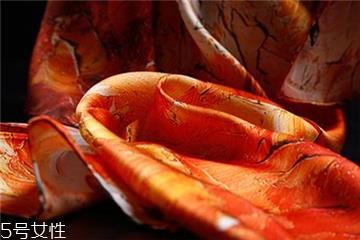 真丝可以用洗洁精洗吗 最好使用专用洗剂 真丝可以用洗洁精洗吗 最好使用专用洗剂