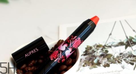 欧珀莱双色唇棒怎么样_试色图 欧珀莱双色唇棒怎么样_试色图