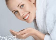 洗面奶有哪些常识?同一部位只需洗20秒 洗面奶有哪些常识?同一部位只需洗20秒