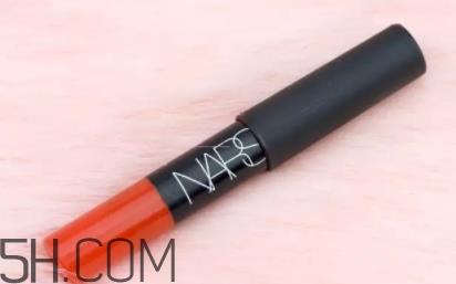 橘红色口红适合人群 橘红色口红适合什么人 橘红色口红适合人群 橘红色口红适合什么人