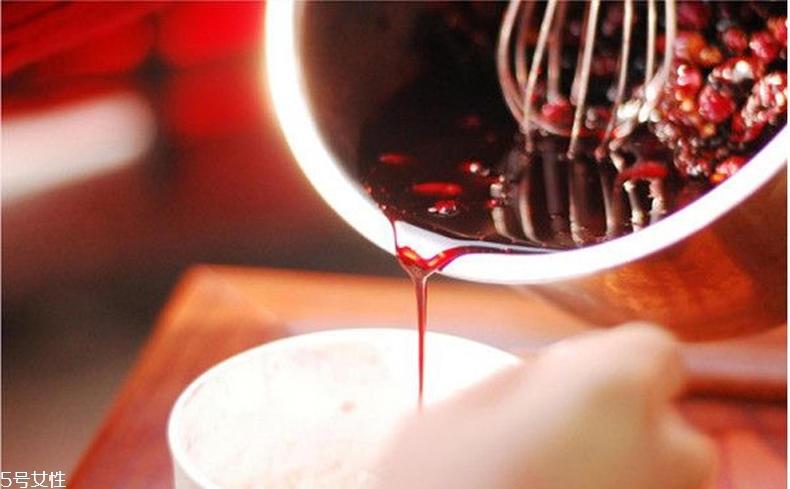 自制胭脂膏怎么做 在家制作胭脂膏步骤 自制胭脂膏怎么做 在家制作胭脂膏步骤