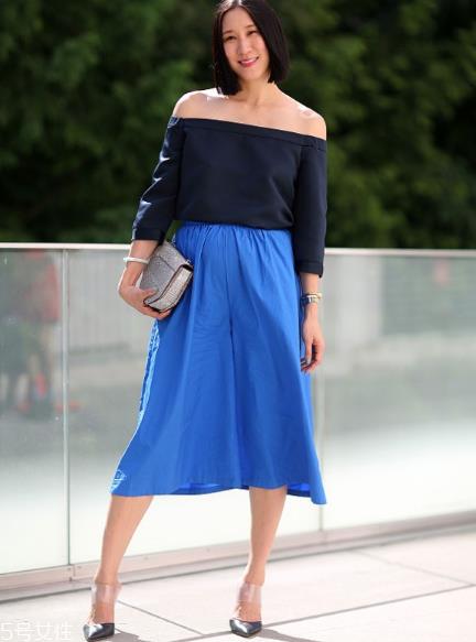 一字肩配什么裙子 夏日甜美范儿 一字肩配什么裙子 夏日甜美范儿