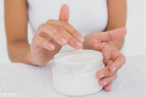 乳和霜要一起用吗 可以叠加使用 乳和霜要一起用吗 可以叠加使用