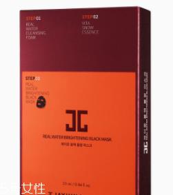 黑面膜好还是白面膜好?黑面膜更适合油皮 黑面膜好还是白面膜好?黑面膜更适合油皮