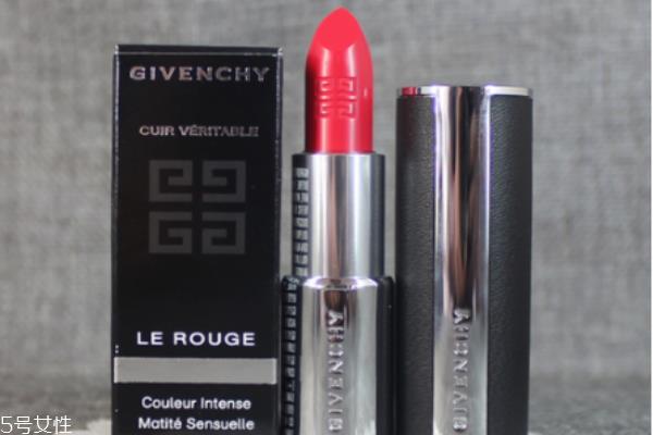 纪梵希口红303和304的区别及试色 纪梵希最火颜色推荐 纪梵希口红303和304的区别及试色 纪梵希最火颜色推荐