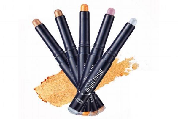 珠光眼影笔有什么用 珠光眼影可以直接用吗 珠光眼影笔有什么用 珠光眼影可以直接用吗