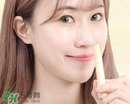 唇膏怎么厚涂好看_唇膏厚涂的技巧 唇膏怎么厚涂好看_唇膏厚涂的技巧