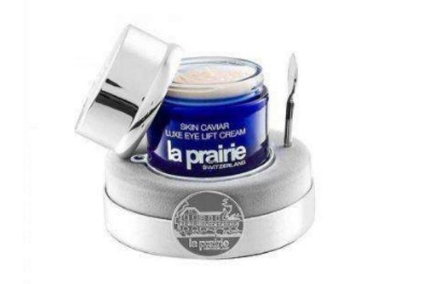 鱼子酱眼霜的功效有什么 鱼子酱眼霜有什么作用 鱼子酱眼霜的功效有什么 鱼子酱眼霜有什么作用